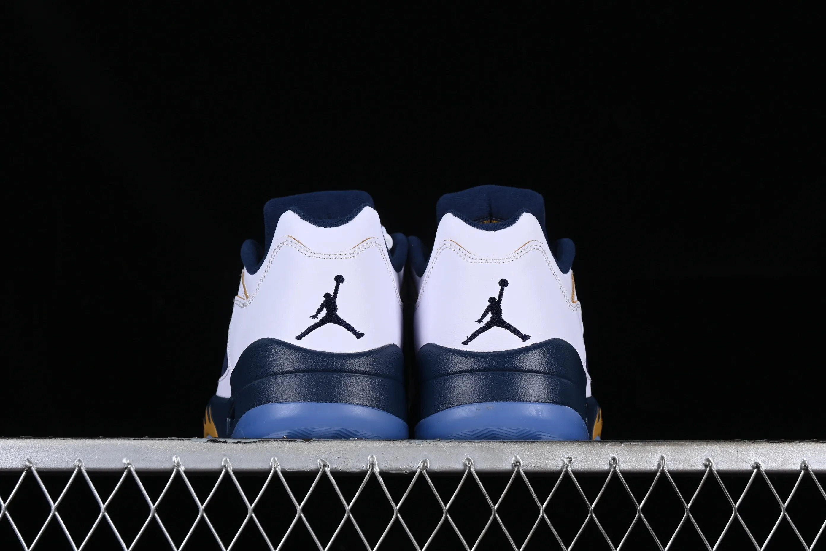 All categories Air Jordan Jordan series basketball shoes Air Jordan 5 Air Jordan 5 Low "Dunk From Above" AJ5 Joe 5 white and blue 819171-135